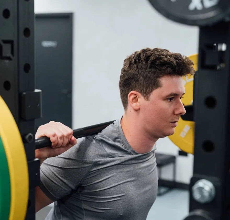 Can you build muscle in a calorie deficit?